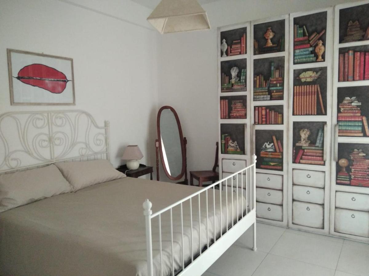 Casa Vacanza -Trani Centro エクステリア 写真